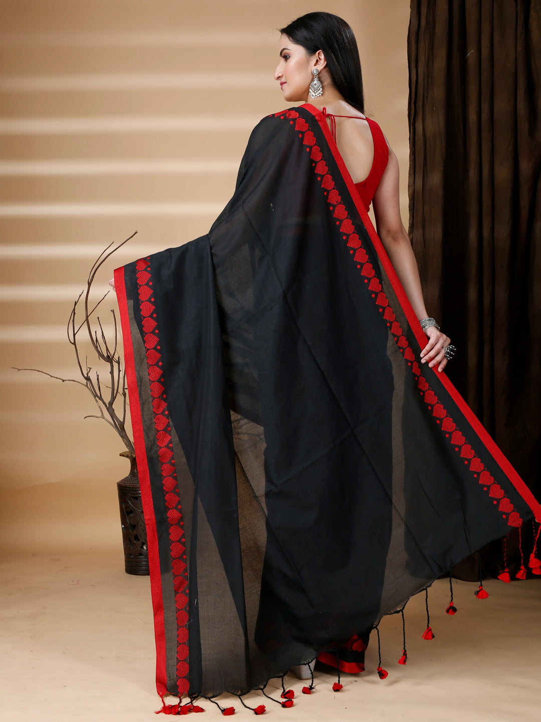 LOVE KHADI (2110)