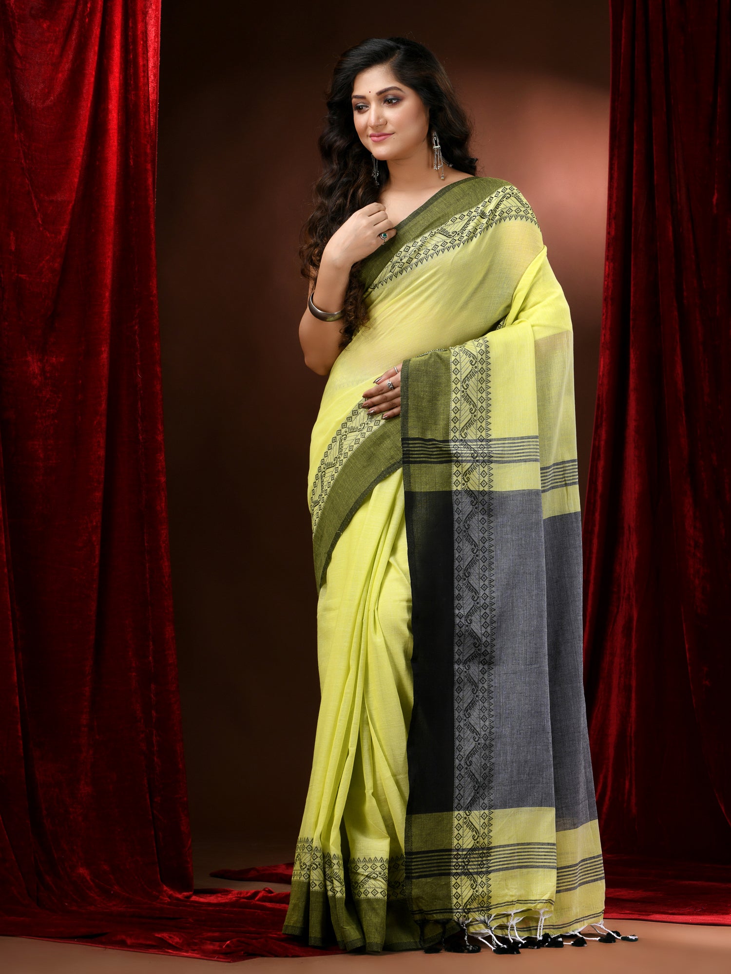 DHONEKHALI KHADI (2388)