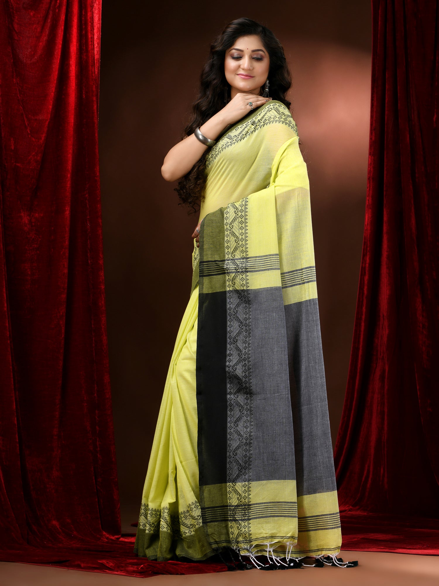 DHONEKHALI KHADI (2388)