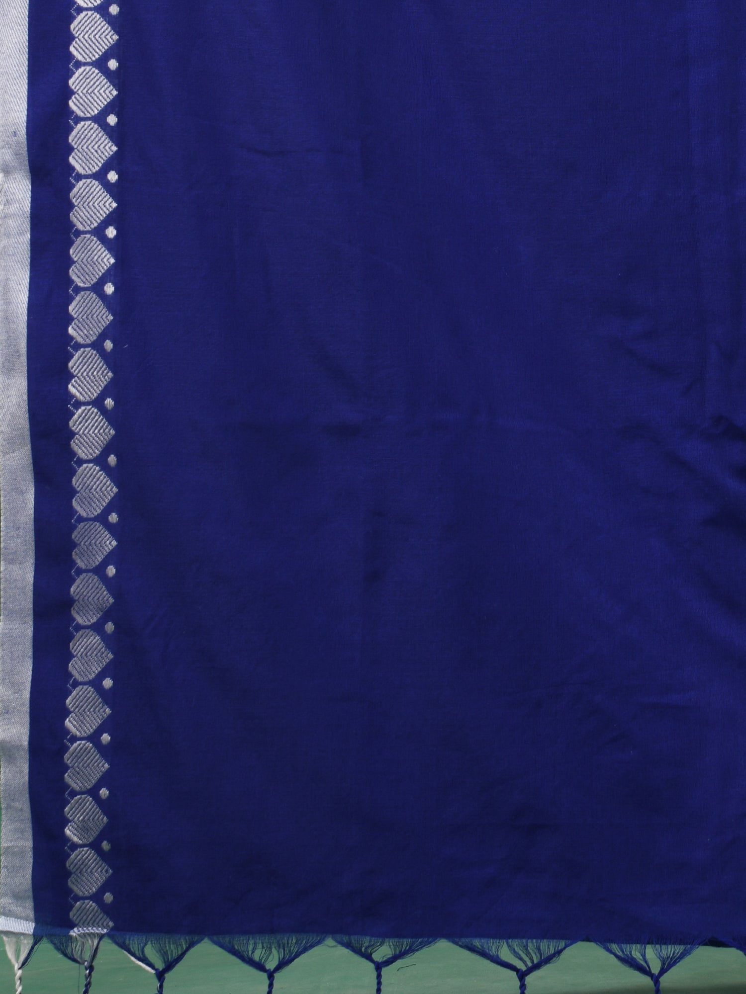 LOVE KHADI (2423)