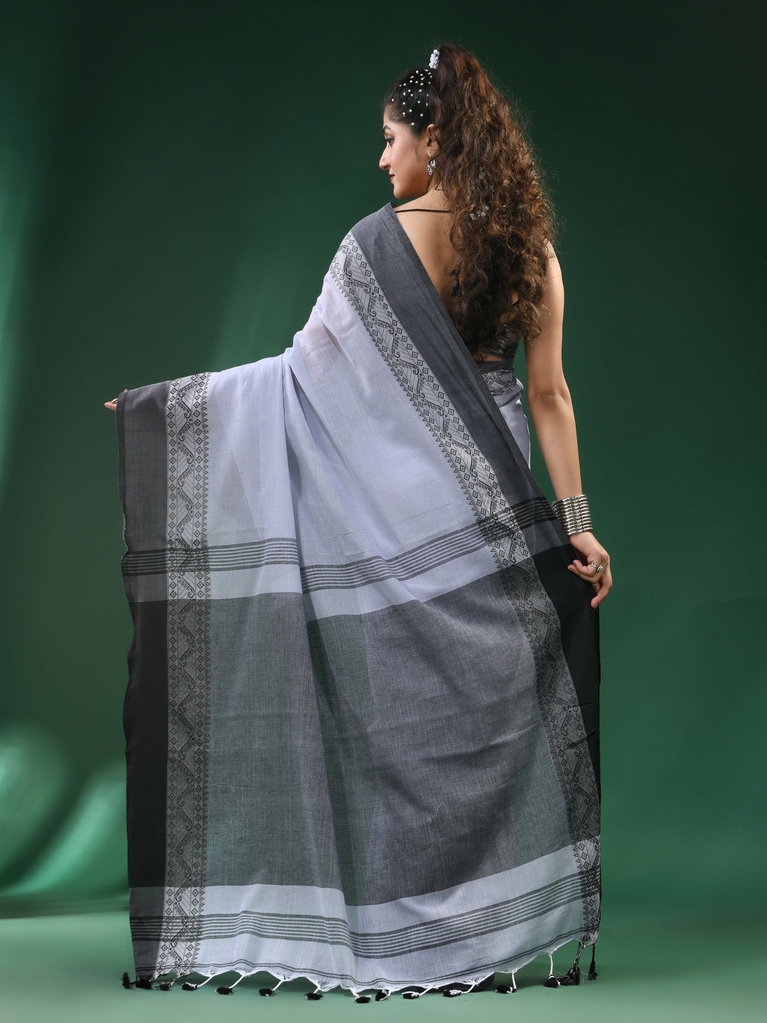 DHONEKHALI KHADI (2389)