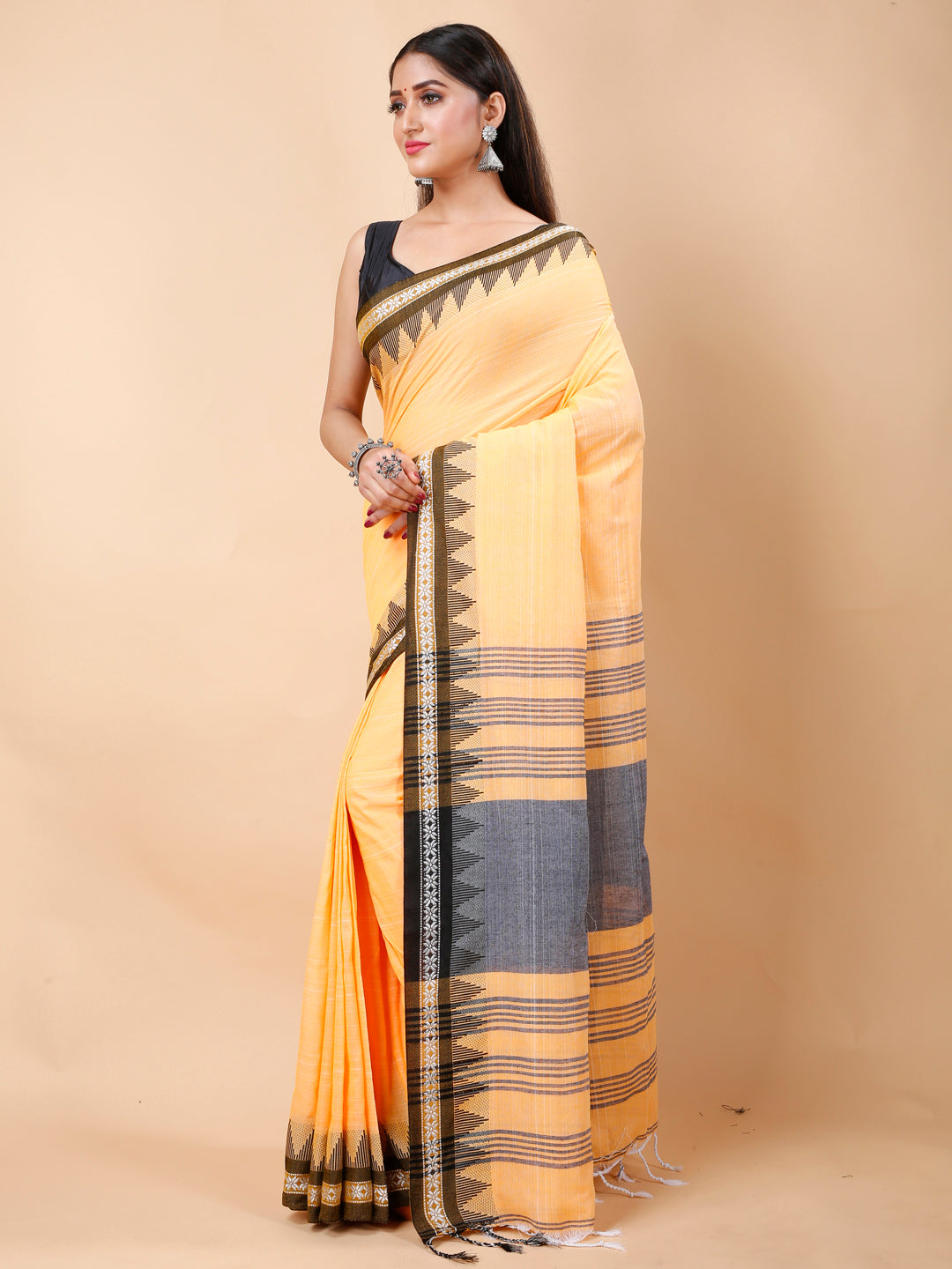 TEMPLE KHADI (2261)