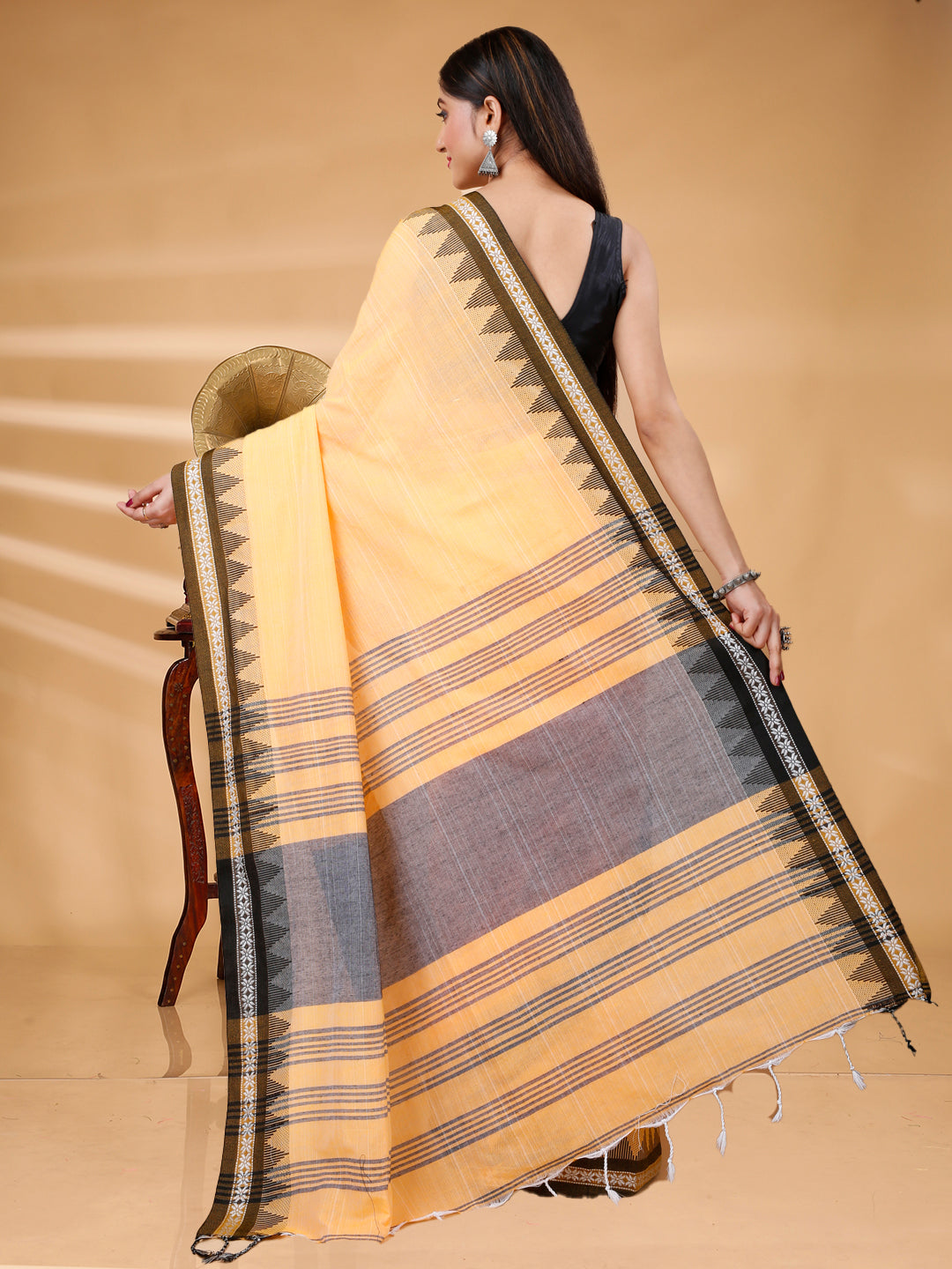 DAT KHADI (2054)