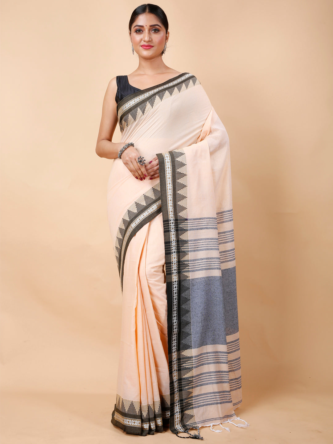 TEMPLE KHADI (2256)