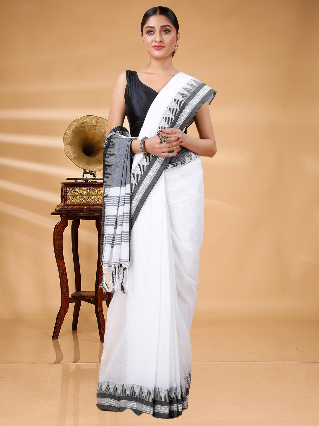 DAT KHADI (2053)