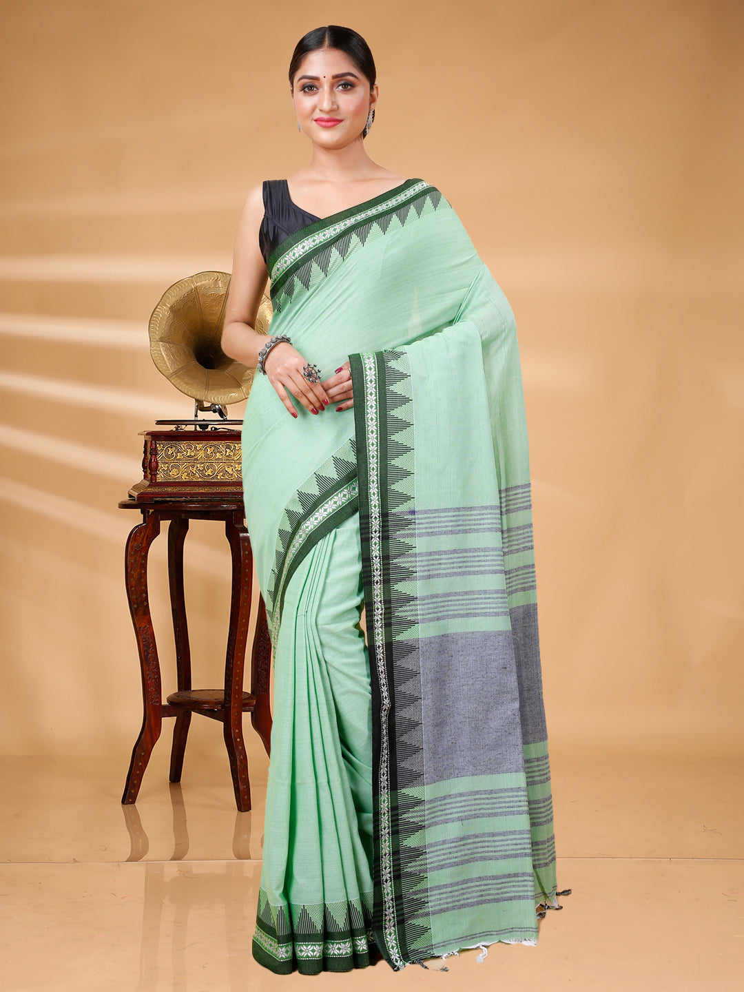DAT KHADI (2049)