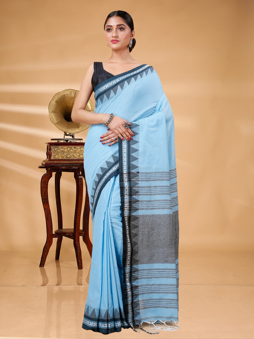 DAT KHADI (2051)